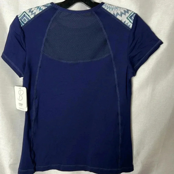SOFIBELLA women blue activewear top, UV, mesh. Fitted ,crew neck ,  cap sleeves - Picture 6 of 12